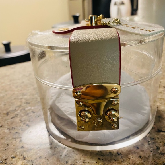 Hard case purse - Picture 1 of 2